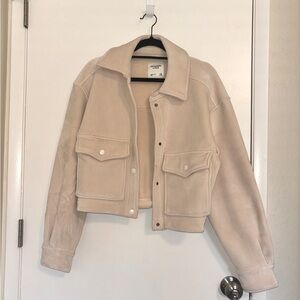 Abercrombie Velour Corduroy Cropped Shacket